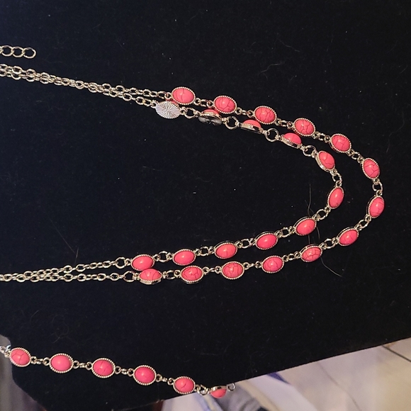 pink crackle and silver necklace with matching bracelet - Picture 1 of 5